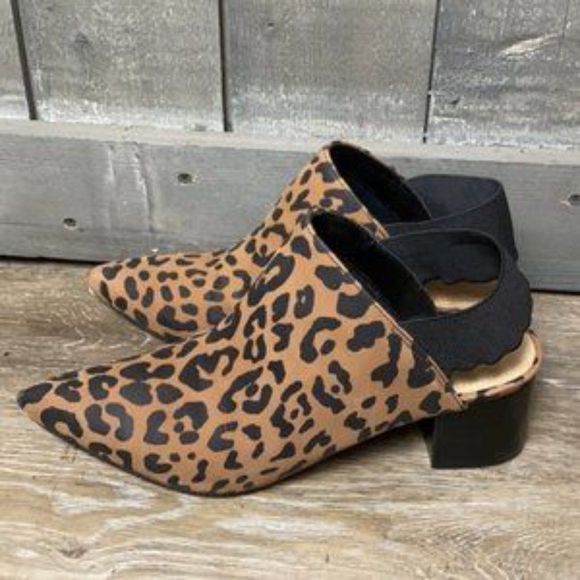 Schutz Leopard Print Heeled Sandals - Picture 5 of 8